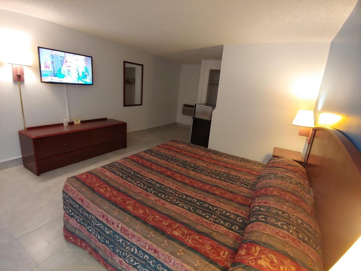 Relax Inn Силвър Спрингс Екстериор снимка
